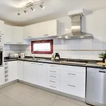 Casa Mavadel * لاجاريس