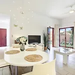 Casa Mavadel لاجاريس
